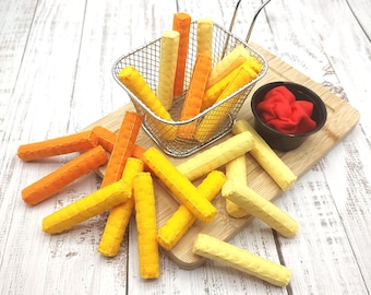French fries, roasted sweet potato play food / felt food, pretend play kids kitchen, stuffed  plush toy, cooking toys, artificial dinner
