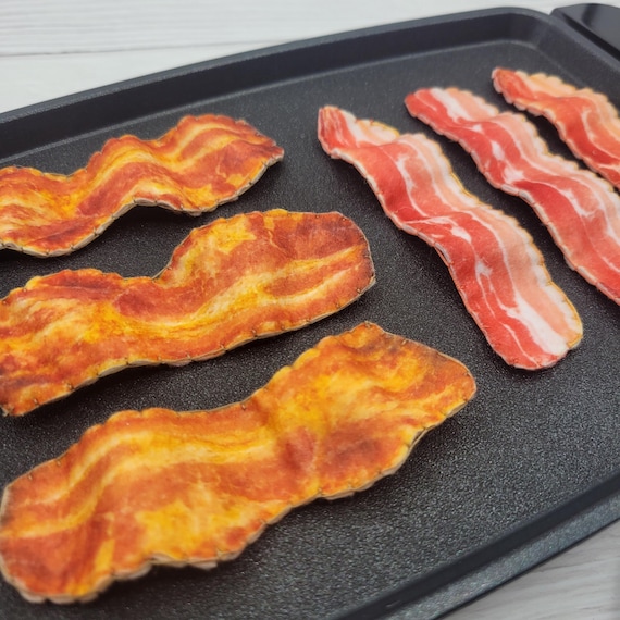Bacon strips, felt breakfast play food / realistic, pretend play kids kitchen & cafe, stuffed  plush toy, cooking toys, artificial dinner