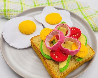 Avocado toast, breakfast, sandwich play felt food (pretend play kids kitchen, plush toy, cooking toys, fake food, farmers market for baby)
