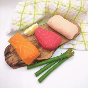 salmon fillet, tuna steak, cod fish play food (felt food, pretend play kids kitchen, plush toy, cooking toys, fake food, market for baby)