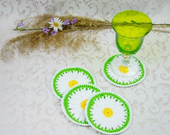 Daisy crochet coasters, Set of 4 cotton floral coasters, Perfect housewarming gift, 100% cotton, Votive candle mats