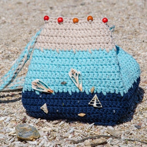 Mermaid Style Seashell Crochet Tote with Real Seashells and Small Transparent Beads image 9