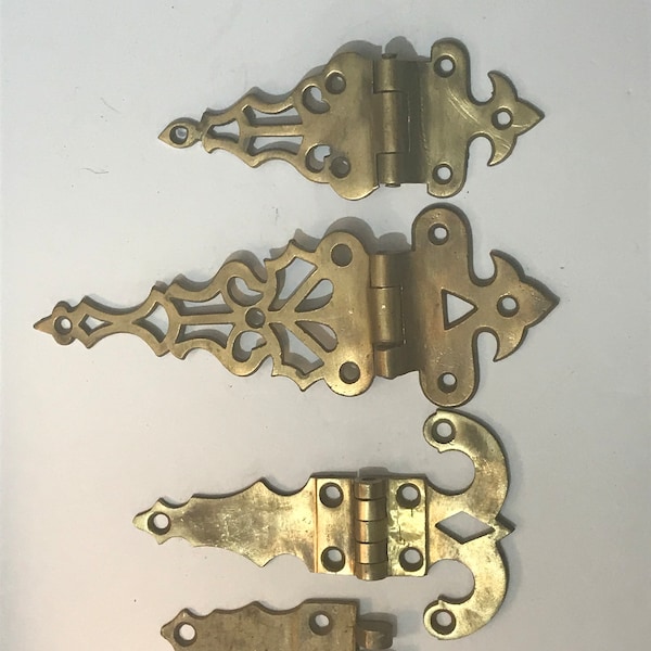 A Collection of 4 individual Solid Cast Brass Ice Box hinges