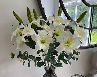 Artificial faux Silk Lily Flower Bouquet x 5 Long stems Real Touch Lilies Home Decoration Wedding Hair Crafts Free Postage.