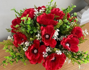 Red Poppy Grave Flower Arrangement Remembrance Day Flowers Poppies
