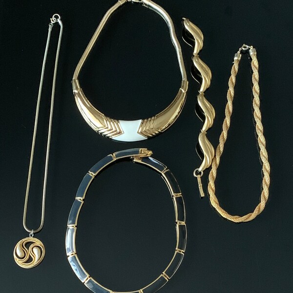 Vintage jewellery