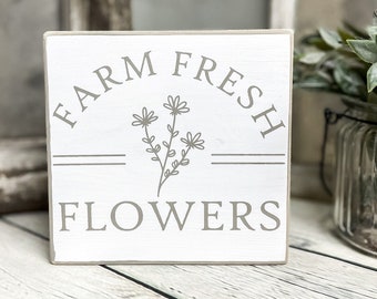 Farm fresh flowers sign, spring wood decor, fresh cut flowers sign, distressed spring wood sign, modern rustic chic farmhouse wall decor