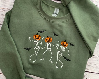 Halloween Sweatshirt-Skeleton Shirt-Halloween Shirt-Skeleton Sweatshirt-Fall Sweatshirt-Halloween Crewneck-Spooky Season-Bats-SKE