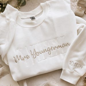 Wifey Sweatshirt-Wife Sweatshirt-Future Mrs Sweatshirt-Wedding Gift-Bride Sweatshirt-Embroidered Sweatshirt-Custom Engagement Gift
