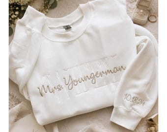 Wifey Sweatshirt-Wife Sweatshirt-Future Mrs Sweatshirt-Wedding Gift-Bride Sweatshirt-Embroidered Sweatshirt-Custom Engagement Gift