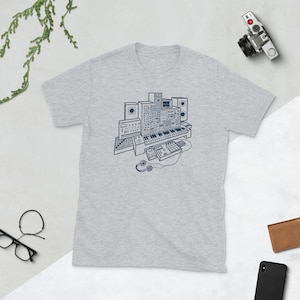 Modular Synthesizer T-Shirt for Dawless Electronic Musician
