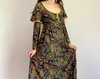 Robe années 70 à manches longues et fleurs tourbillonnantes couleur terre (petite)