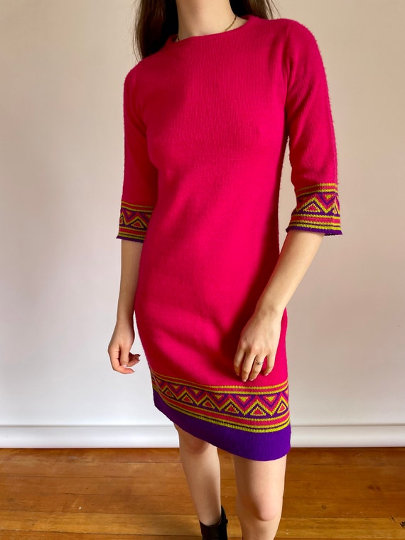 60s hot pink geometric trim knit dress (small) - image 5