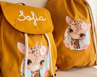Kindergarten set consisting of a backpack and a bag/backpack in organic cotton that can be personalised with the name Sweet Giraffe