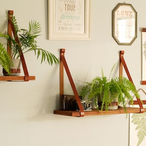 Leather straps as shelf brackets,leather strap shelf for floating wall shelf,decorative shelf,wall decor,modular wall shelving
