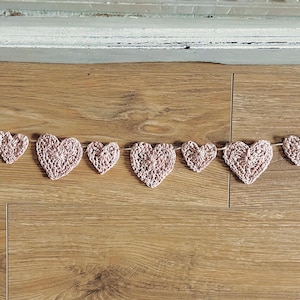 Crochet Heart Garland: Valentine&#39;s Day Bunting, Bridal, Wedding, Engagement Decor
