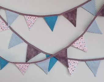 Pennant chain/garland