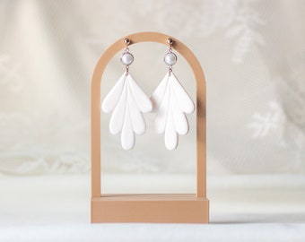 White elegant handmade earrings with pearl, Bridal earrings, Gift for her