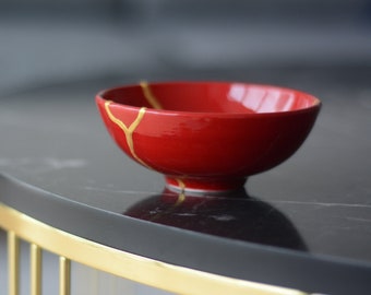 Red Kintsugi Inspired Bowl - Poterie Iznik faite à la main