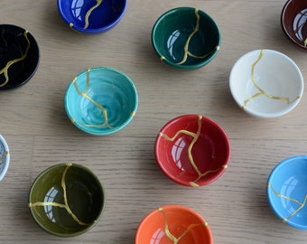 Set of 4 - Small Size Kintsugi Bowl - Handmade Iznik Pottery