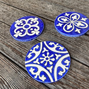 Handmade Coasters Navy Blue White Pottery Hand Painted Mat Home Decoration Round Tile Coaster Set of 3