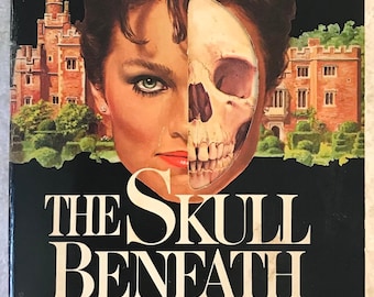 P. D. JAMES - The Skull Beneath the Skin - 1983 Paperback Mystery