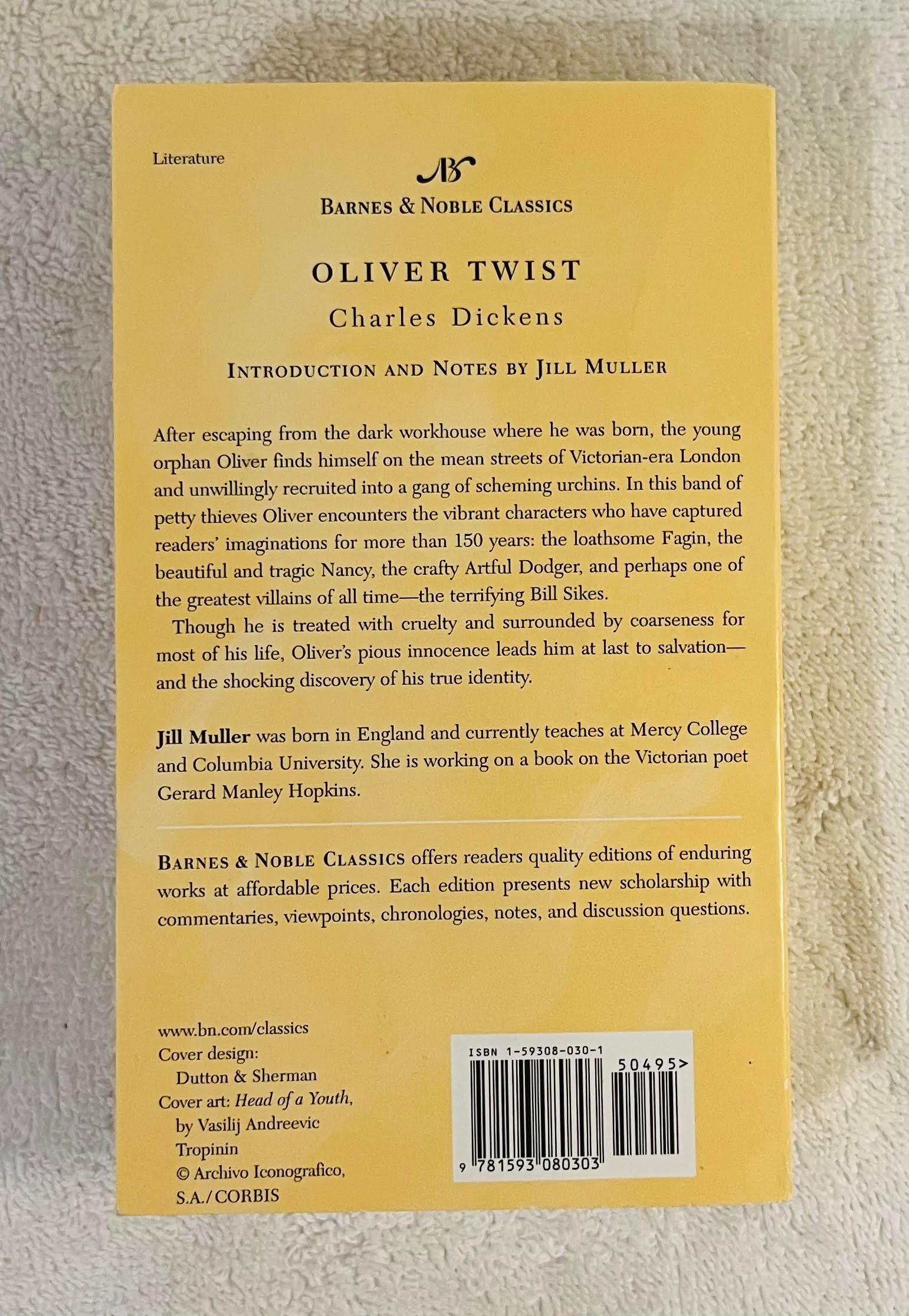【中古】 Oliver Twist/BARNES &amp; NOBLE INC/Charles Dickens OLIVER TWIST : Barnes & Noble Collector's Library, 2003 by
