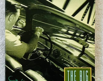 RAYMOND CHANDLER - The Big Sleep - 1992 Vintage Books Trade Soft Cover Edition