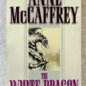 ANNE MCCAFFREY - Der weiße Drache - Pern Fantasy Taschenbuch