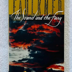 WILLIAM FAULKNER - The Sound and the Fury - 1990 Vintage Books Soft Cover - Corrected Text