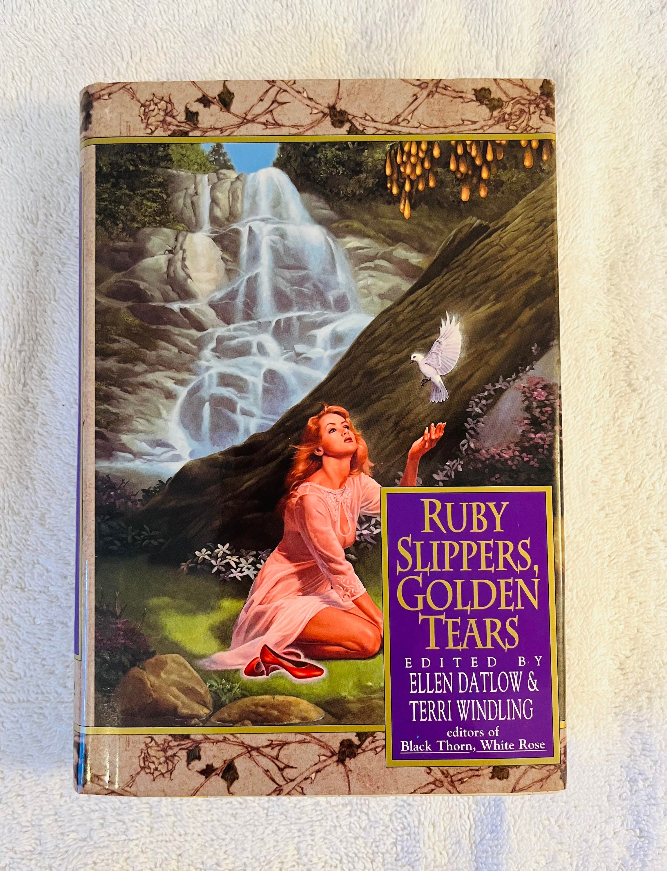 mistænksom godkende Udled DATLOW & WINDLING Ruby Slippers Golden Tears 1995 First - Etsy Australia
