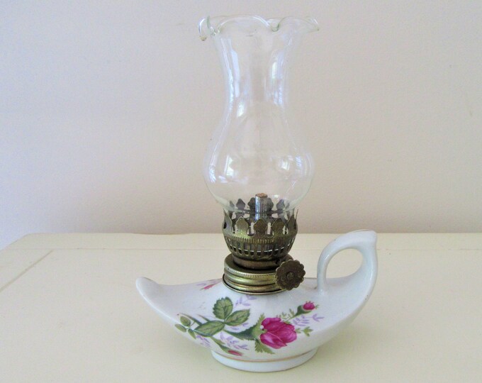 VINTAGE OIL LAMP Genie Oil Lamp Floral Oil Lamp Antique Oil Etsy