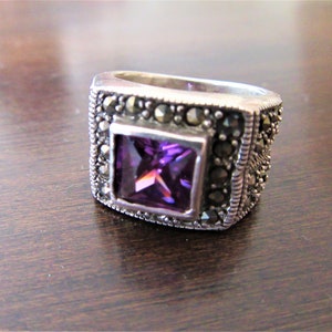 Vintage Sterling Silver Amethyst Marcasite Ring - Size 5.5