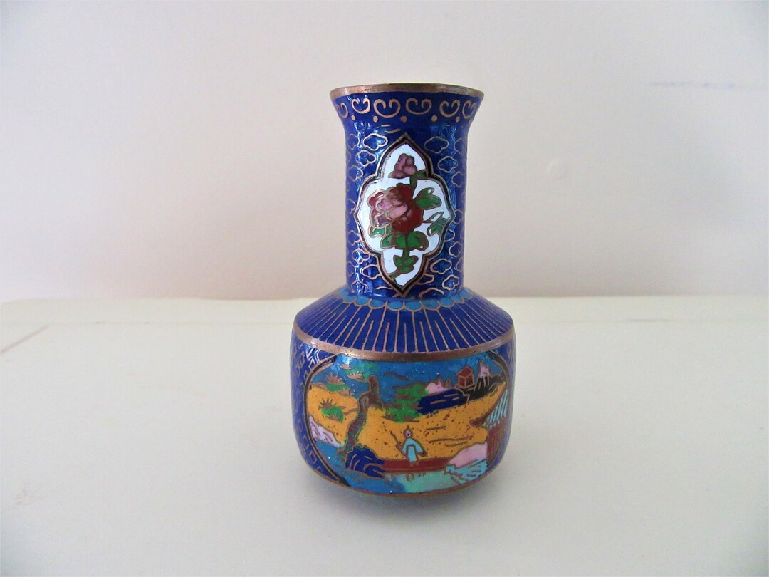 Vintage CLOISONNE VASE / Small 3 Mini Vase / Asian Decor / Chinese