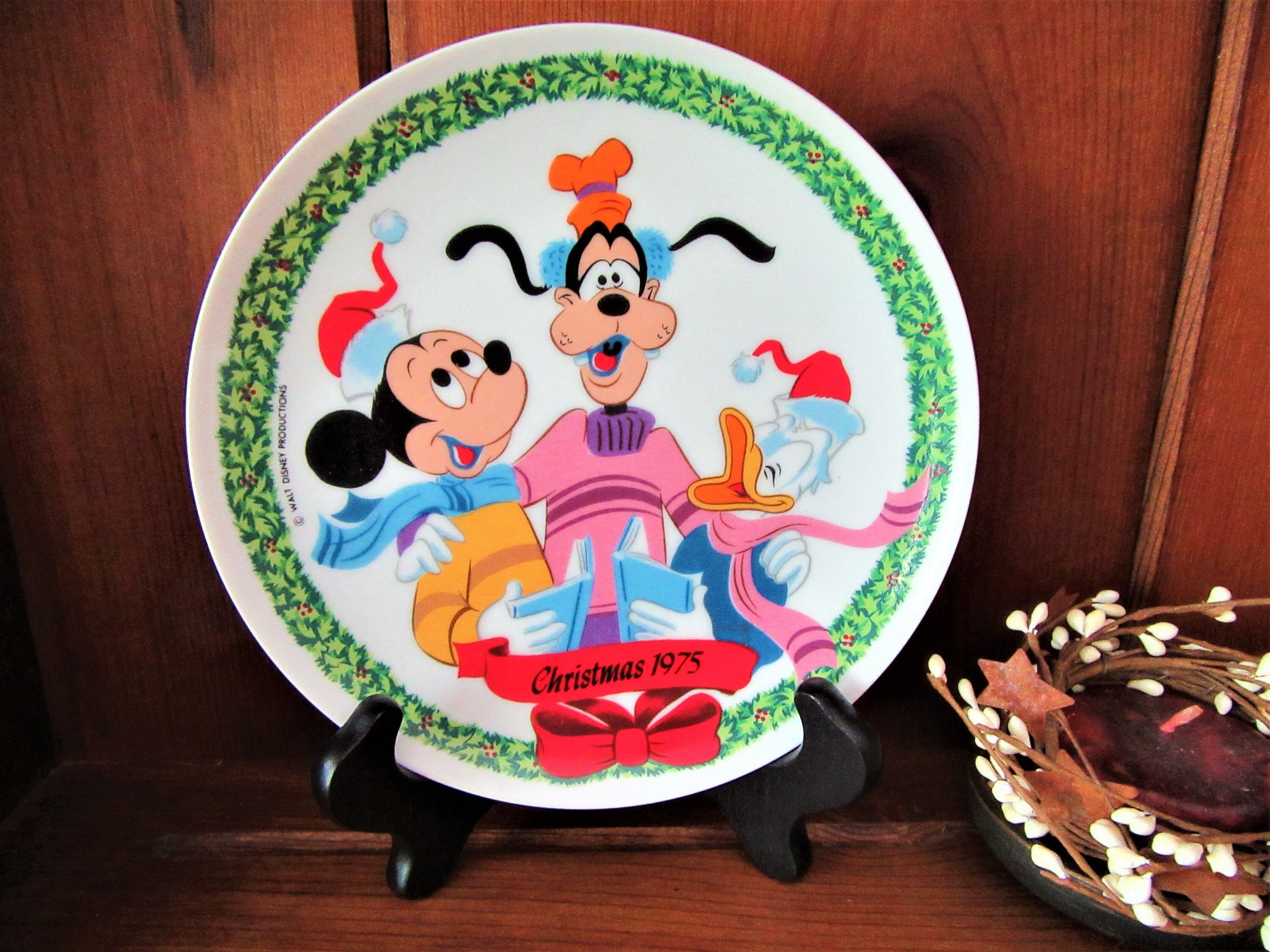 Walt Disney's Fantasia Plate Mickey Makes Magic 50th Anniversary Knowles
