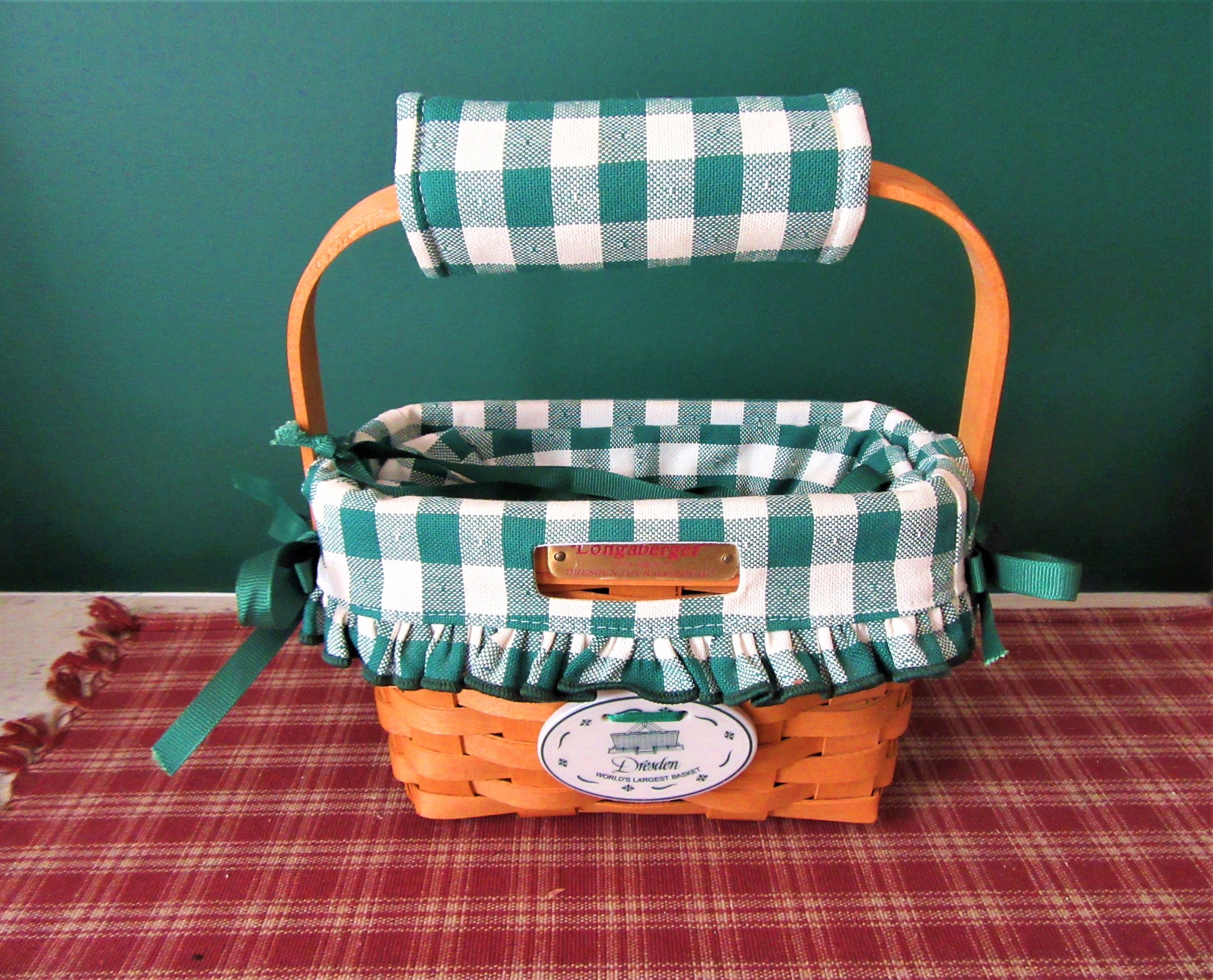 1998 Longaberger Dresden Basket: Green Buffalo Check Liner, Swivel