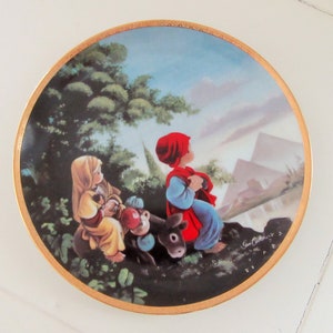 PRECIOUS MOMENTS PLATE Flight to Egypt Collectible Plate Christian Gift Home Decor Christmas Gift Bible Story Plate Porcelain Plate