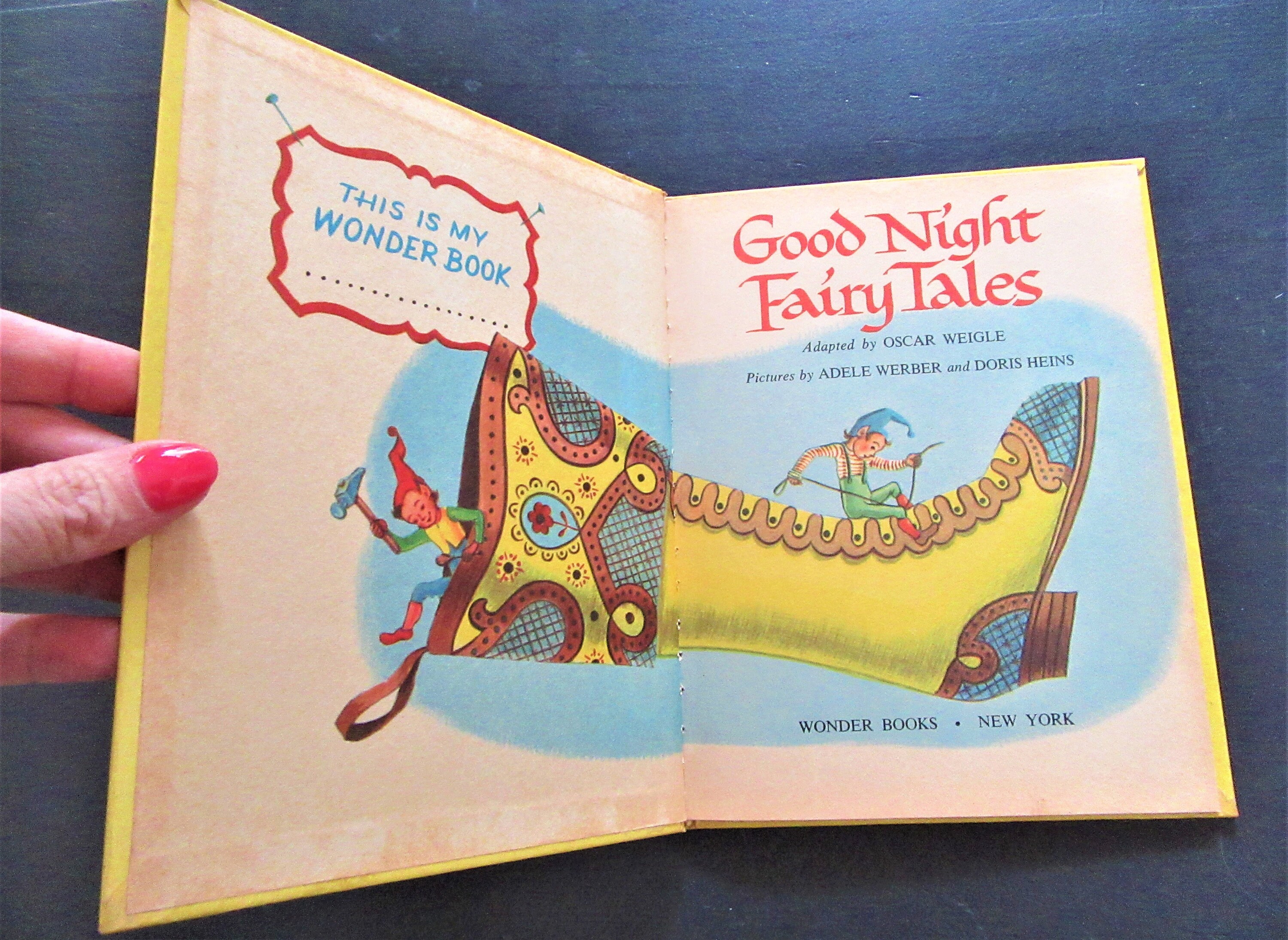 IDEE - 原画『bedtimestory, d.』 Bedtime Story | Jamie and the Gentle Dragon