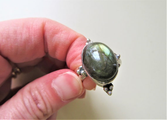 Vintage Sterling Silver Cocktail Ring: Green Moon… - image 7