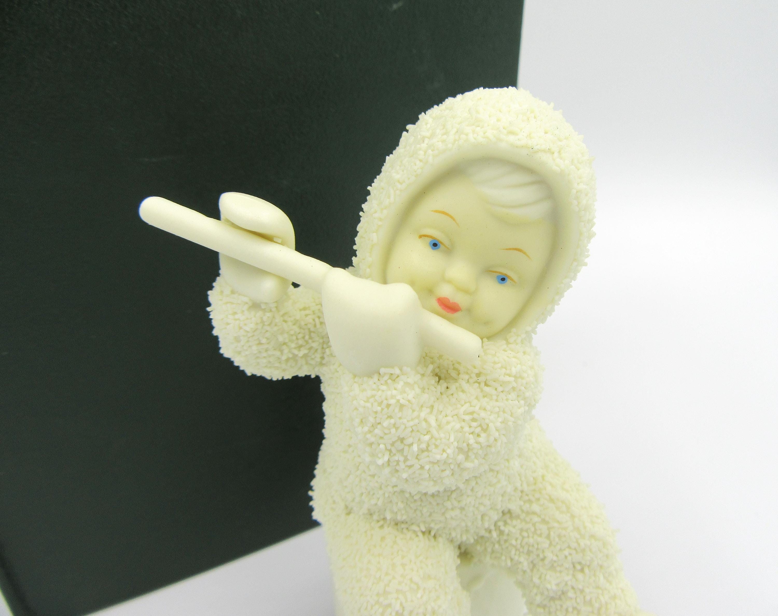 Vintage Snowbabies Figurine: 