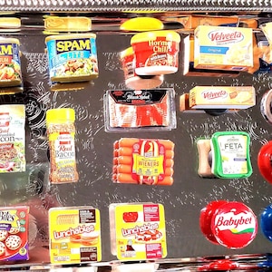 Mini Brands kleine Lebensmittel Sammler Magnete | FLEISCH & KÄSE | Foodcore Kitchencore Chefcore Food Kitchen Küchenchef Köchin Bäcker LunchLady Aesthetic