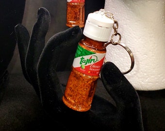 Llavero pequeño de Tajín individual - ENVÍO GRATIS - ¡Minis de auténtico Tajín Clásico con Limón para tus llaves! Estética latina mexicana