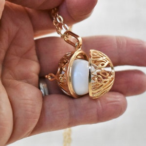 Mexican Angel Caller Harmony Chime Ball, Tree of Life Necklace, Gold or Silver angel caller, angel wing, long chain, angel caller jewelry, chime ball jewelry gift, pregnancy necklace, jewelry for expecting mothers, necklace for wife, Mom gift, sister gift, Mother's day gift, gold tree of life locket jewelry, silver tree of life locket jewelry gift for her, guardian angel caller chime ball necklace, pregnancy jewelry, Birthday gift for her, Christmas gift for her