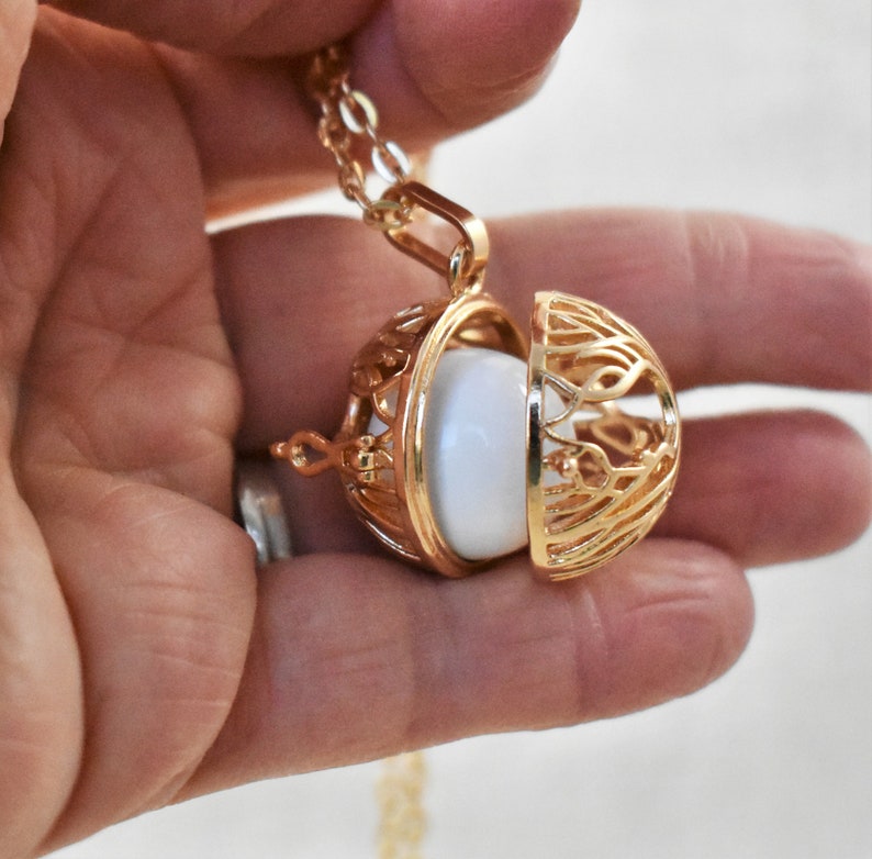 Mexican Angel Caller Harmony Chime Ball, Tree of Life Necklace, Gold or Silver angel caller, angel wing, long chain, angel caller jewelry, chime ball jewelry gift, pregnancy necklace, jewelry for expecting mothers, necklace for wife, Mom gift, sister gift, Mother's day gift, gold tree of life locket jewelry, silver tree of life locket jewelry gift for her, guardian angel caller chime ball necklace, pregnancy jewelry, Birthday gift for her, Christmas gift for her