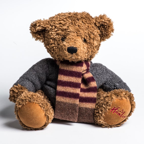 teddy bear with scarf