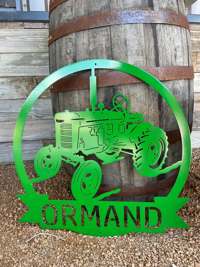 Tractor Family Name Sign | FREE SHIPPING | Personalized Metal Sign | Antique Tractor | Gifts | FARMHOUSE metal sign | Christmas gift 
