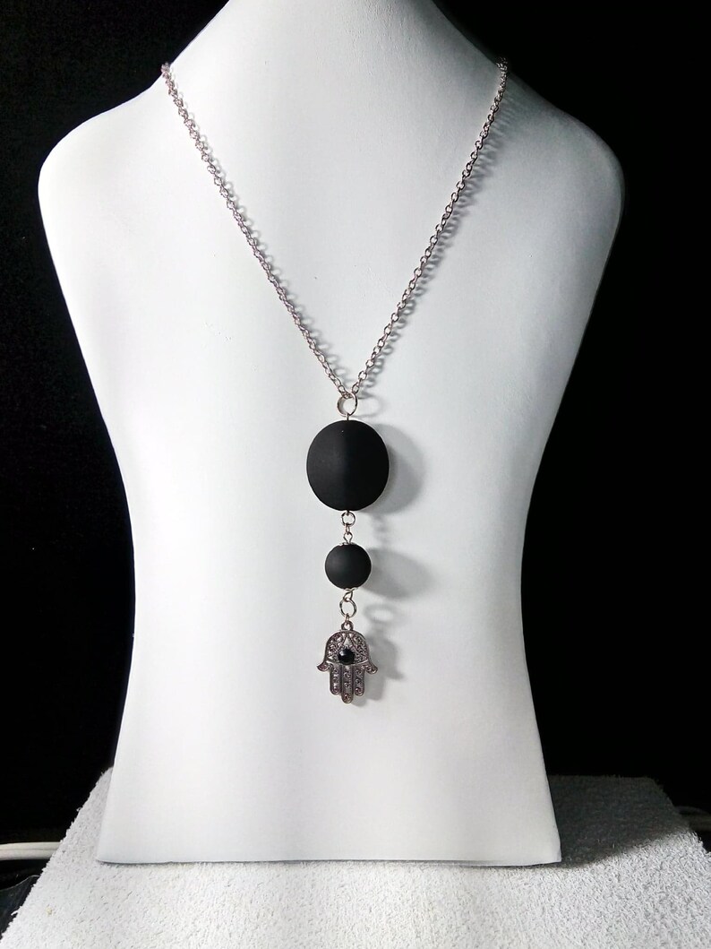 Long necklace with Hamsa pendant