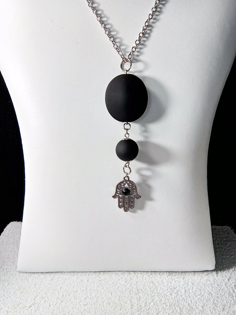 Long necklace with Hamsa pendant