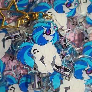 Vinyl Scratch / DJ PON3 -  2&quot; Charm Keychain