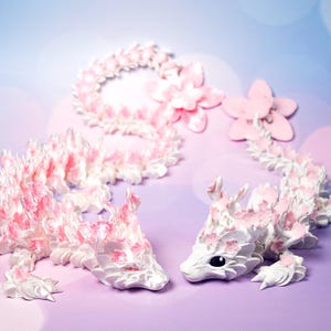 チェリーブロッサムドラゴン、3Dプリントされた関節式フィジェットトイ